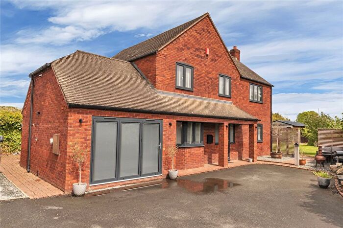4 Bedroom Detached House For Sale In Halfway House, Shrewsbury, Shropshire, SY5