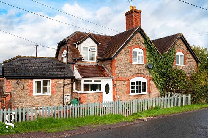 4 Bedroom Cottage For Sale In Eau Withington, Hereford, HR1