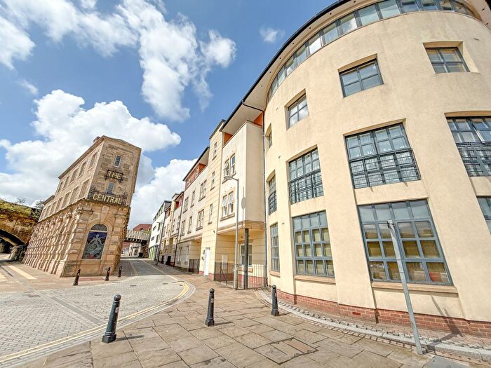 2 Bedroom Flat For Sale In Curzon Place, Gateshead, NE8