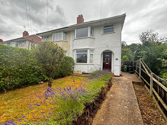 3 Bedroom Semi-Detached House To Rent In Winchester Road, Town Centre, Basingstoke, RG21
