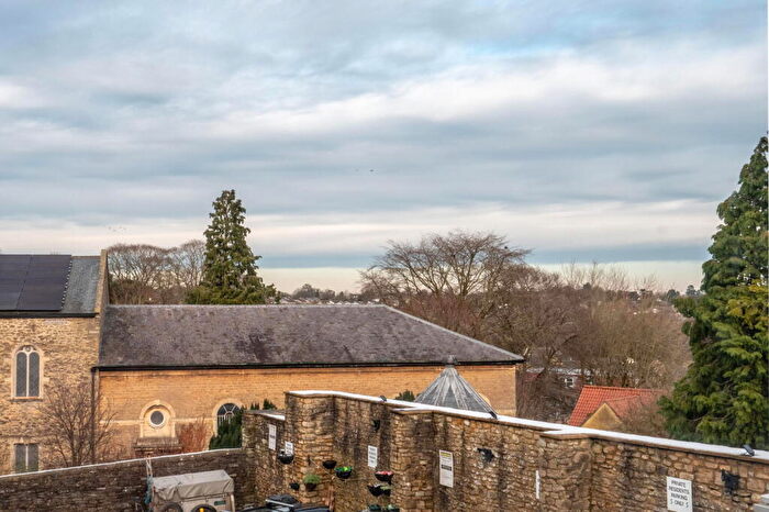 1 Bedroom Flat For Sale In Catherine Hill, Frome, BA11