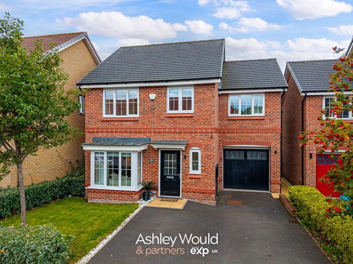 4 Bedroom Detached House For Sale In Denby Way, Cradley Heath, B64