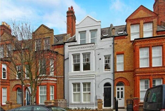 1 Bedroom Flat To Rent In Schubert Road, Putney, SW15