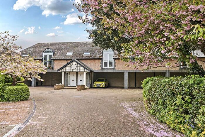 1 Bedroom Apartment For Sale In Nyton Road, Westergate, PO20