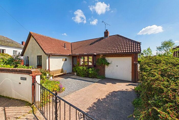3 Bedroom Detached Bungalow For Sale In School Lane, Tedburn St. Mary, EX6