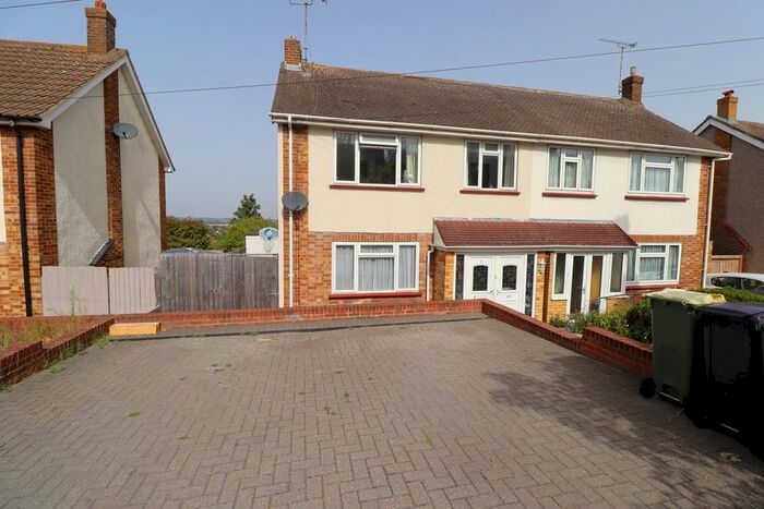 3 Bedroom Semi-Detached House To Rent In Love Lane, Rayleigh, SS6