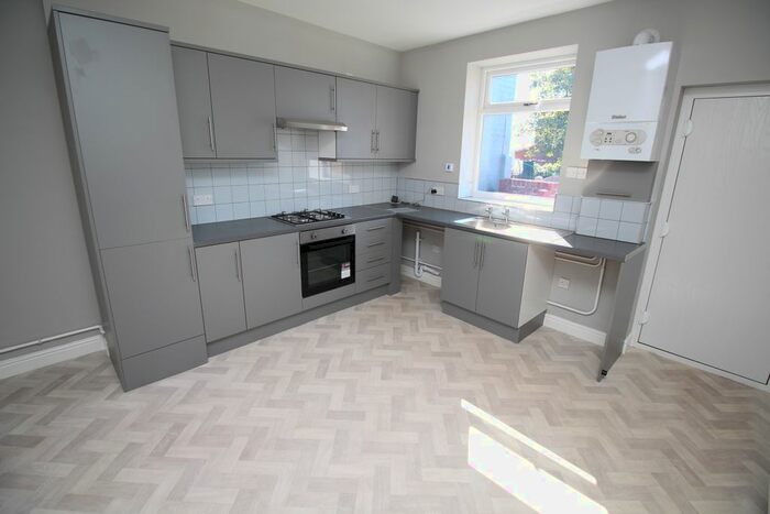 2 Bedroom End Of Terrace House To Rent In Claypit Lane, Rawmarsh, Rotherham, S62