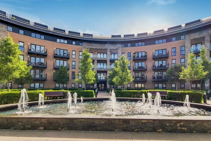 2 Bedroom Flat To Rent In Royal Court, , Stanmore, HA7