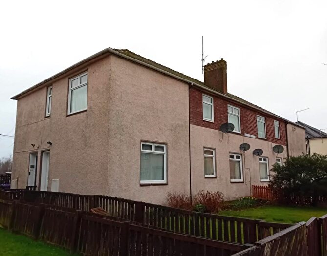 3 Bedroom Flat For Sale In Dirrans Terrace, Kilwinning, KA13