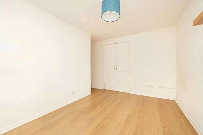 3 Bedroom Terraced House For Sale In The Crescent Morningside Drive, Morningside, Edinburgh, EH10