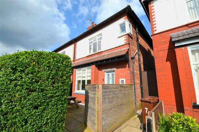 3 Bedroom Semi-Detached House To Rent In Elmsmere Road, Didsbury, Manchester, M20