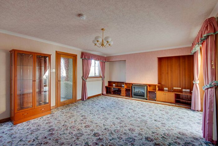 2 Bedroom Semi-Detached House For Sale In Queen Street, Montrose, DD10
