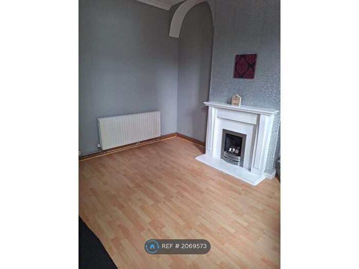 4 Bedroom Terraced House To Rent In St. Albans Road, Nottingham, NG6