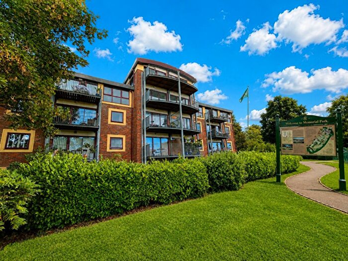 1 Bedroom Flat For Sale In Waterhouse Gardens, West Hill Road, Luton, Bedfordshire, LU1