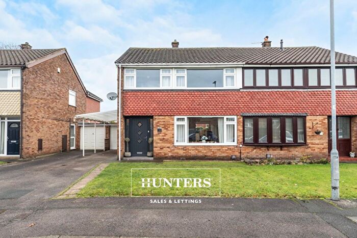 3 Bedroom Semi Detached House For Sale In Ravensmead, Featherstone, Pontefract, WF7