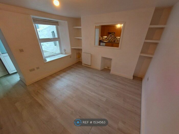 Studio To Rent In Kersey Road, Flushing, Falmouth, TR11