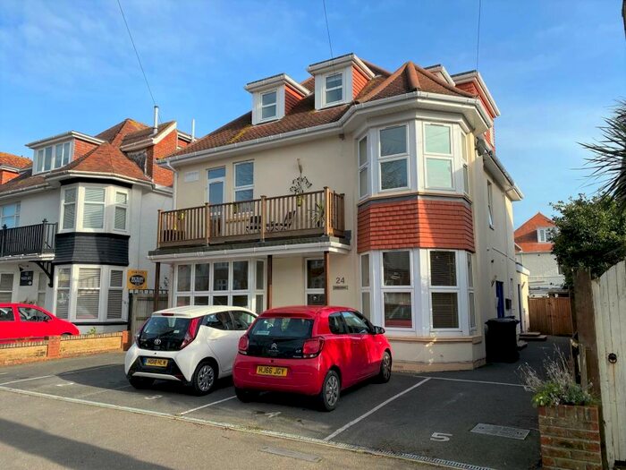 2 Bedroom Apartment To Rent In Southern Road, Bournemouth, BH6