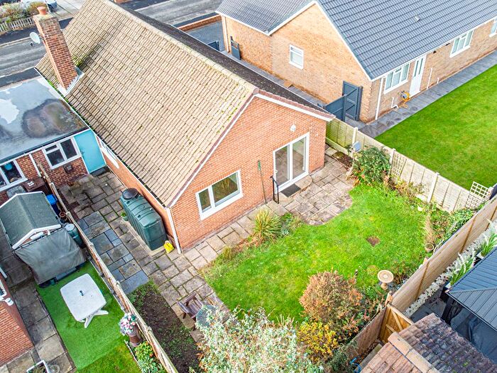 3 Bedroom Bungalow For Sale In Foxdale Avenue, Thorpe Willoughby, YO8