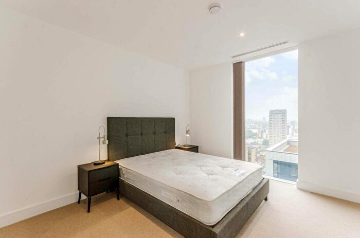 1 Bedroom Flat To Rent In Maine Tower, Canary Wharf, London, E14