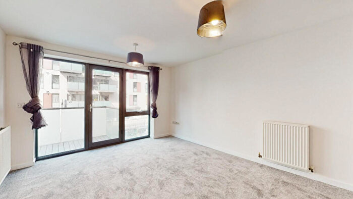 1 Bedroom Flat For Sale In Abbotts Wharf, Stainsby Rd, London, E14