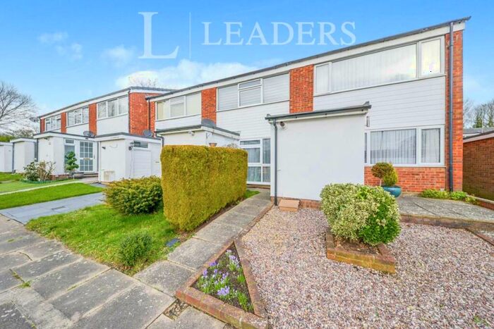 2 Bedroom Terraced House To Rent In New House Park, AL1