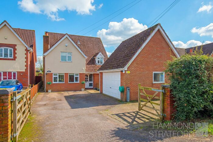 4 Bedroom Detached House For Sale In Norwich Road, Besthorpe, NR17