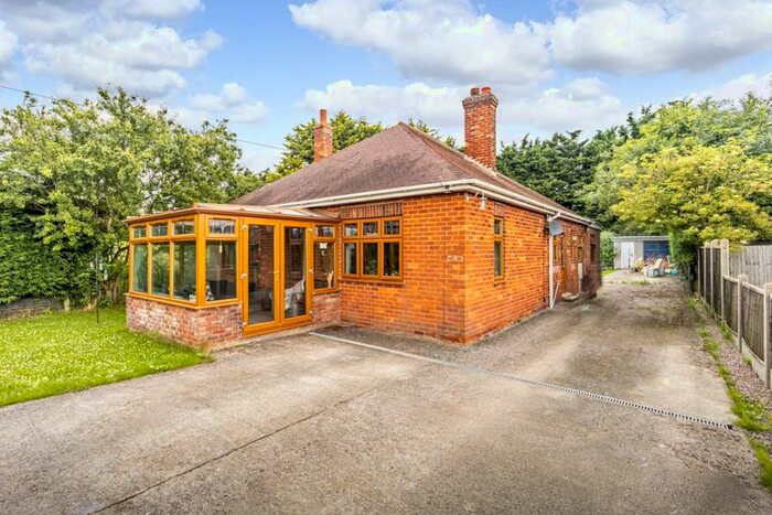 5 Bedroom Bungalow To Rent In Station Road, Old Leake, Boston, PE22