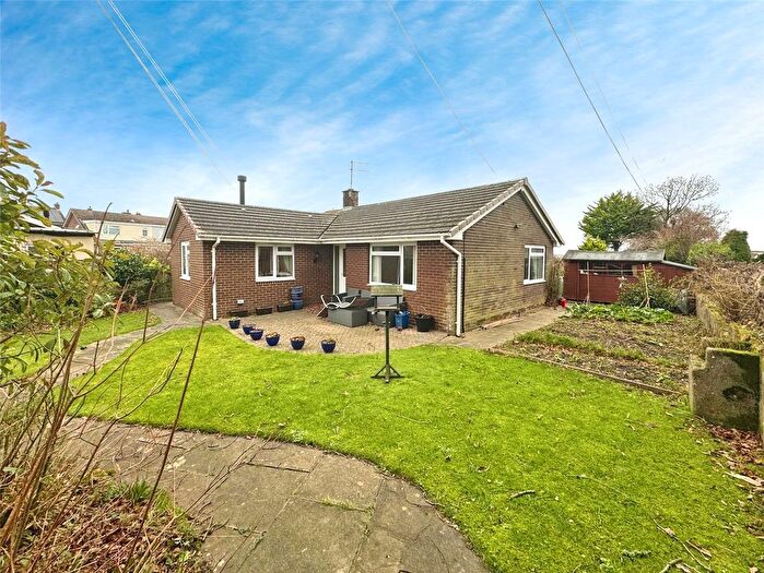 2 Bedroom Bungalow For Sale In Glebelands, Cheriton Bishop, Exeter, Devon, EX6