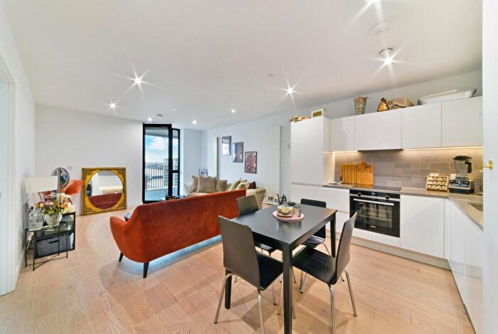 1 Bedroom Apartment For Sale In Pinnacle House, Royal Wharf, E16