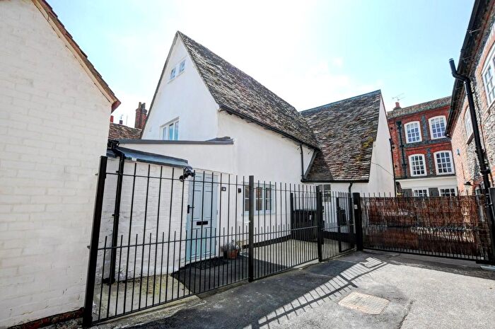 3 Bedroom Cottage To Rent In High Street, Watlington, Oxfordshire, OX49