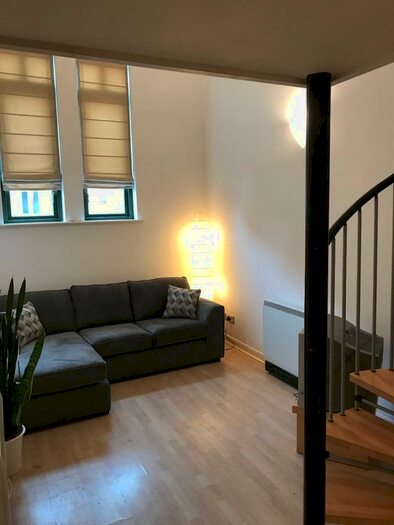 2 Bedroom Flat To Rent In Tower House, Bridge Street, Macclesfield, Cheshire, SK11