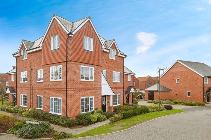2 Bedroom Flat For Sale In Marjoram Avenue, Cranleigh, GU6
