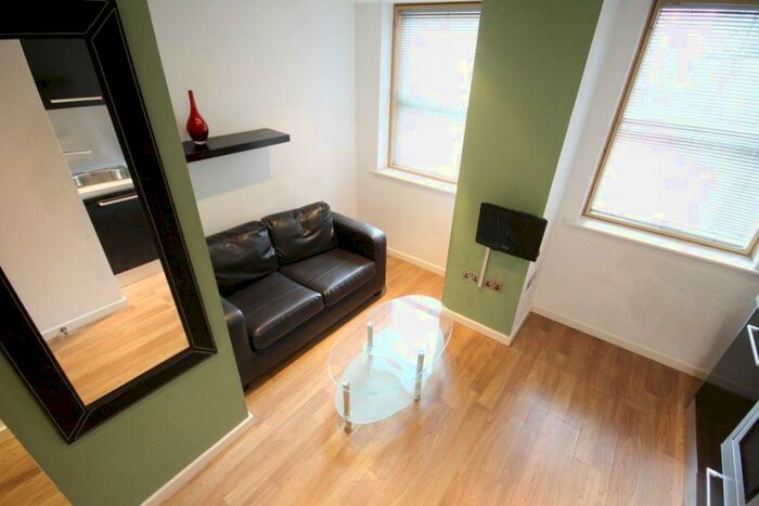 1 Bedroom Apartment To Rent In West Point, Wellington Street, Leeds, LS1