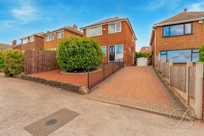 3 Bedroom Detached House To Rent In Marples Avenue, Mansfield Woodhouse, Mansfield, NG19