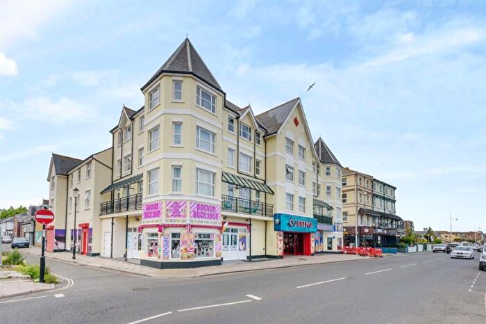 1 Bedroom Flat For Sale In Lennox Street, Cavendish House Lennox Street, PO21