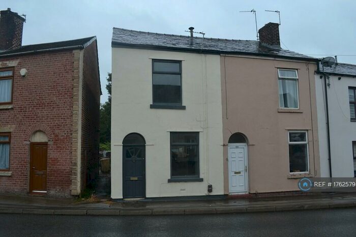2 Bedroom Terraced House To Rent In Church Street, Westhoughton, Bolton, BL5
