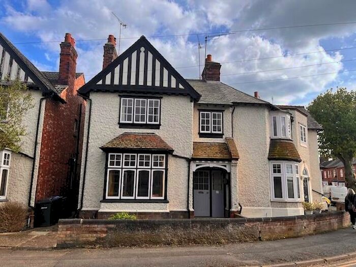 3 Bedroom Semi-Detached House To Rent In Nithsdale Avenue, Market Harborough, LE16