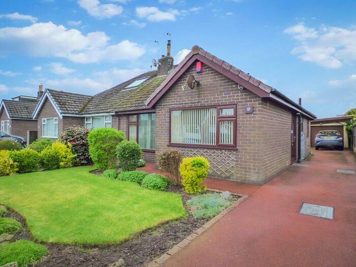 2 Bedroom Bungalow For Sale In Beech Avenue, Warton, Preston, PR4