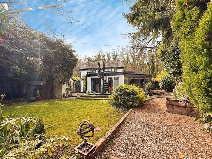3 Bedroom Detached House For Sale In Ladywood, Ironbridge, TF8