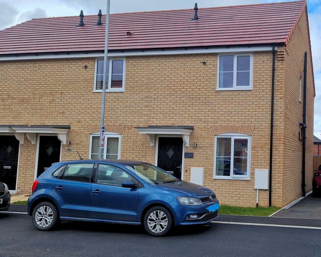 2 Bedroom Semi-Detached House To Rent In Pheasant Street, Holbeach, Spalding, PE12