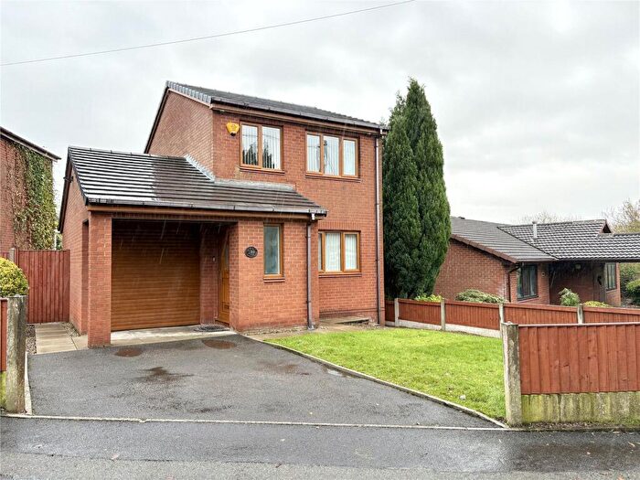 3 Bedroom Detached House For Sale In Warren Lane, Oldham, Greater Manchester, OL8