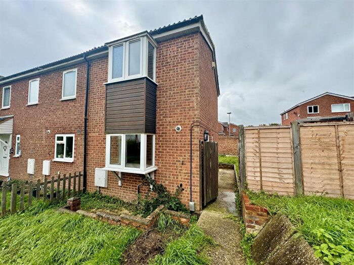 1 Bedroom End Of Terrace House To Rent In Woodcock Walk, Flitwick, MK45