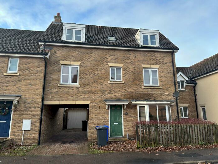 4 Bedroom House To Rent In Evergreen Way, Mildenhall, Bury St. Edmunds, IP28