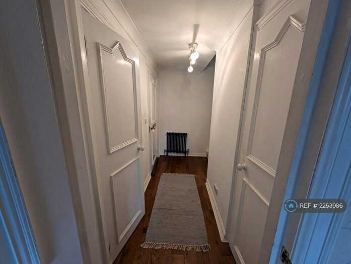 1 Bedroom Flat To Rent In Lynedoch Street, Glasgow, G3