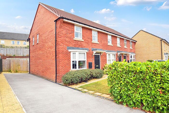 3 Bedroom End Of Terrace House For Sale In Brookfield Fold, Hampsthwaite, HG3