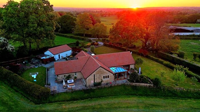 4 Bedroom Country House For Sale In Lyes Green, Corsley, BA12