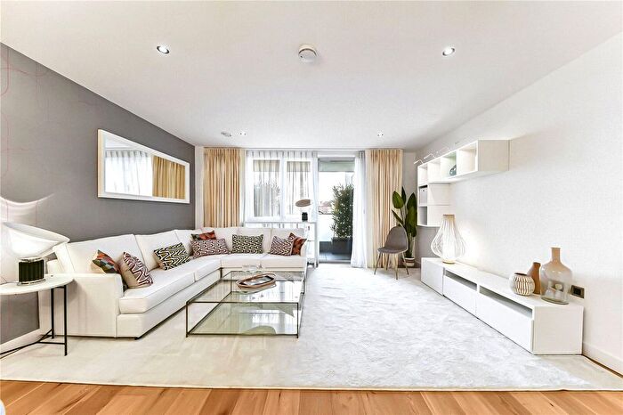 2 Bedroom Flat For Sale In Glenbrook Apartments, Hammersmith, W6