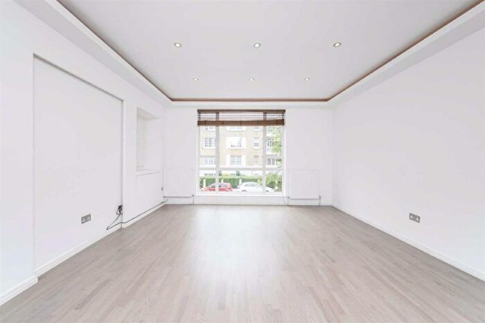 4 Bedroom Property To Rent In Northwick Terrace, London, NW8