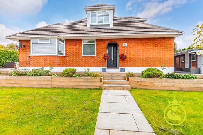 4 Bedroom Bungalow For Sale In Evering Avenue, Poole, BH12