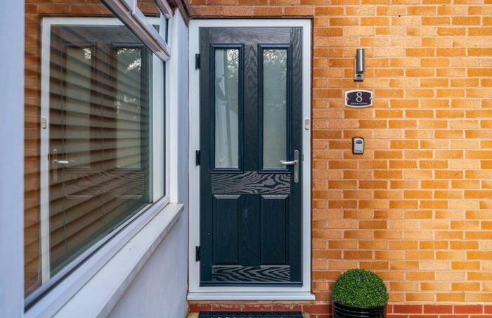 1 Bedroom Apartment To Rent In Alcester Road Stratford-upon-Avon, CV37